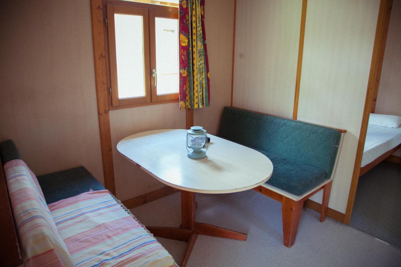 Camping Senia ルピット エクステリア 写真